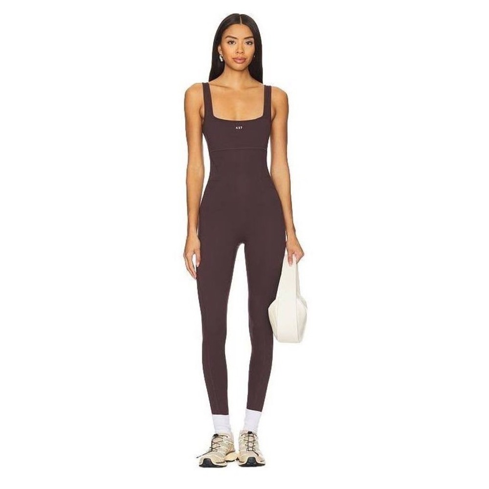 437 Espresso Curve Onesie Size Small